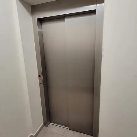 Apartman Z Tarasem Karkonoska - Apartamentuj *